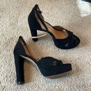 Used 7.5M Black Suede Jessica Simpson Sandals